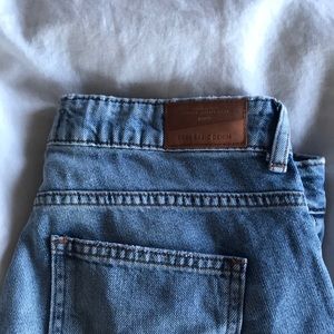 Zara Embroidered Jeans